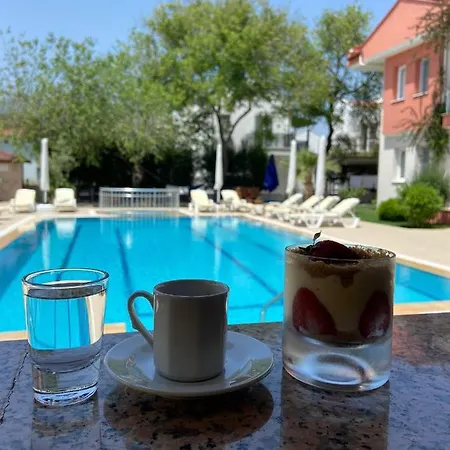 Safak Apart & Aparthotel