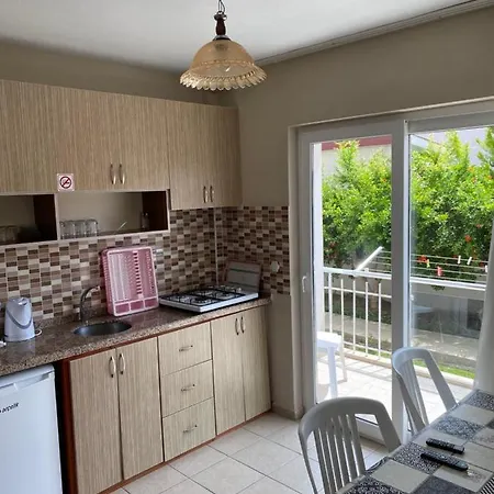 Aparthotel Safak Apart & *